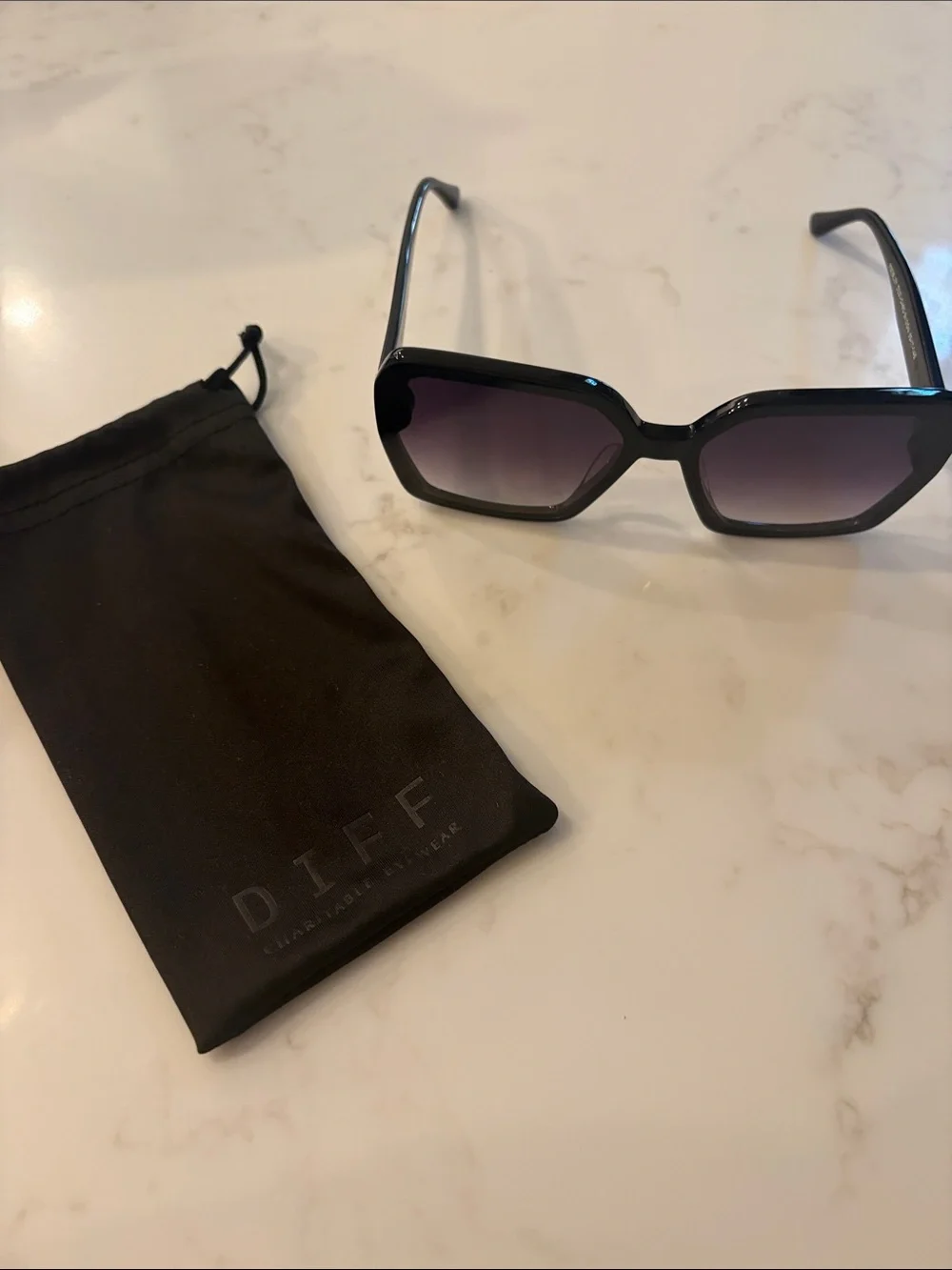 DIFF Presley Sunglasses